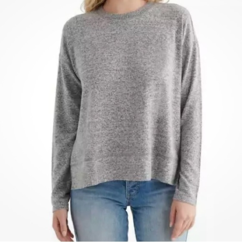 Lucky Brand Super soft&cozy due to 60% Viscose Blend. Gray w/black flecks. L.